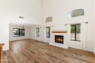 29719 Quail Run Dr in Agoura Hills, CA - Building Photo - Building Photo