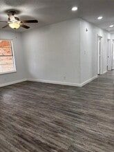 2012 Water St in Bastrop, TX - Building Photo - Building Photo