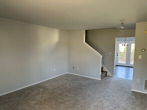 3182-3184 Shellers Bend in State College, PA - Building Photo - Building Photo