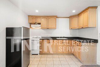 652 Dittmar Way in Sacramento, CA - Building Photo - Building Photo