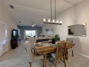 14241 Heritage Landing Blvd, Unit 1821 in Punta Gorda, FL - Building Photo - Building Photo