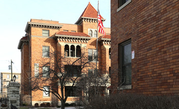 Eden Park in Cincinnati, OH - Building Photo - Building Photo