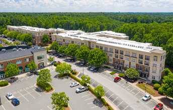 Apartments at The Arboretum in Cary, NC - Building Photo - Building Photo