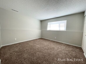 4477 E Pikes Peak Ave in Colorado Springs, CO - Building Photo - Building Photo