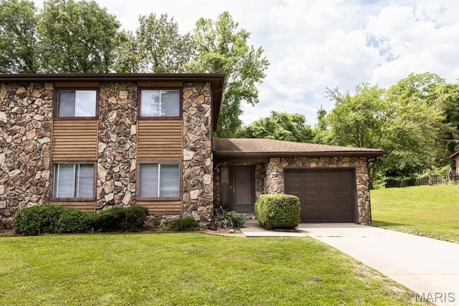 property at 29 Innsbruck Ln