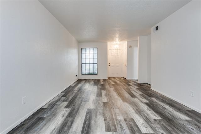 2111 E Belt Line Rd in Richardson, TX - Building Photo - Building Photo