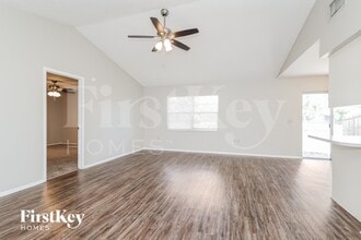 1095 Sunshine Way SW in Winter Haven, FL - Building Photo - Building Photo