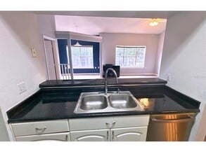 5117 City St in Orlando, FL - Building Photo - Building Photo