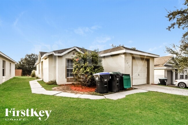 7432 Little Pond Ct in Orlando, FL - Foto de edificio - Building Photo
