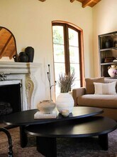 4005 Lago Dr in Santa Barbara, CA - Building Photo - Building Photo