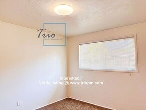 3535 E Amazon Dr in Eugene, OR - Building Photo - Building Photo