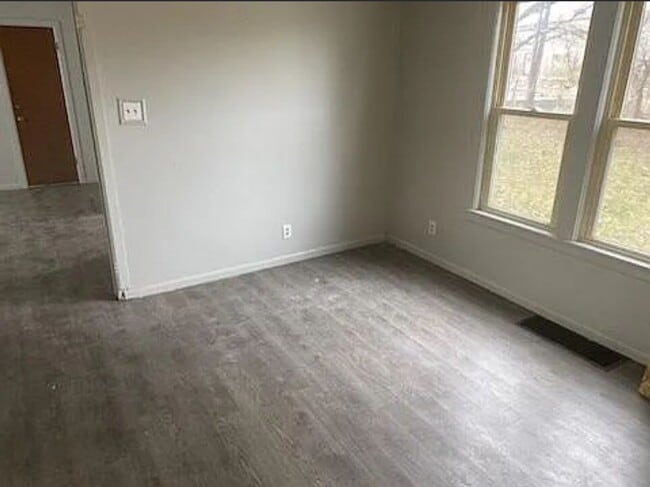 1520 Lawn Ave in Kansas City, MO - Building Photo - Building Photo