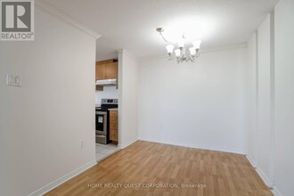 6720-6720 Glen Erin Dr in Mississauga, ON - Building Photo - Building Photo