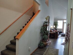 9668 Pillar Point Ln NW in Silverdale, WA - Building Photo - Building Photo