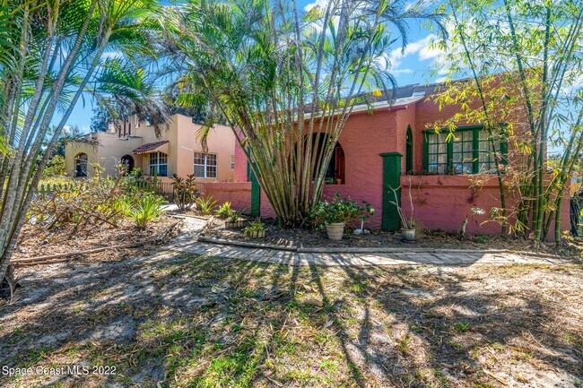 27 E Ave A in Melbourne, FL - Building Photo - Building Photo