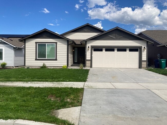 property at 3018 N McMillan Rd