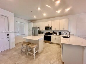 5555 Double Eagle Cir in Ave Maria, FL - Building Photo - Building Photo