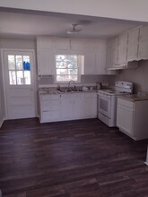3751 Hopkins Rd in Powder Springs, GA - Building Photo - Building Photo