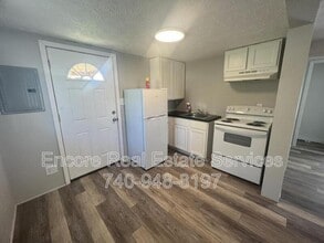 324 Buckingham St in Newark, OH - Building Photo - Building Photo