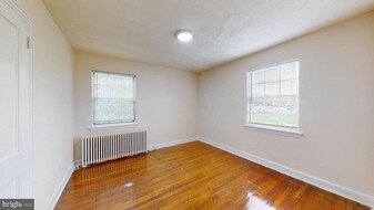 10 Danbury St SE in Washington, DC - Building Photo - Building Photo