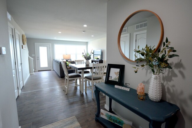 204 Omnia St in Fort Morgan, CO - Building Photo - Building Photo