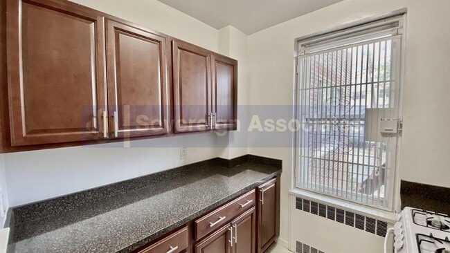 500 Kappock St in Bronx, NY - Foto de edificio - Building Photo