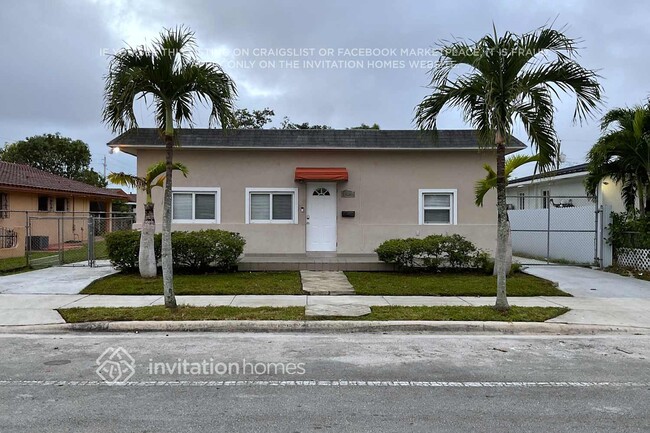 property at 318 W 17th St