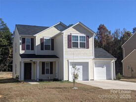 2040 E Park Dr in Lancaster, SC - Building Photo