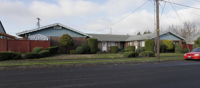 3808-3816 F St in Vancouver, WA - Building Photo - Building Photo