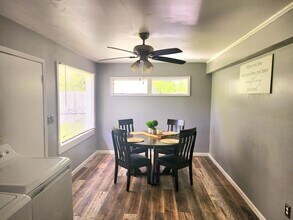 121 Paul Ave in Ferguson, MO - Building Photo - Building Photo