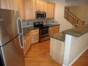 7626 E Cholla Overlook Dr in Tucson, AZ - Foto de edificio - Building Photo