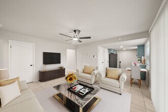 9818 Degas Ln in Houston, TX - Building Photo - Building Photo