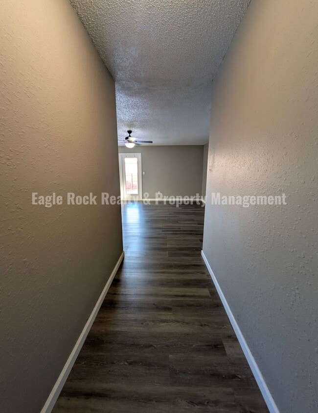 11511 E 31st Pl S in Tulsa, OK - Building Photo - Building Photo