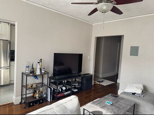 property at 86 Jersey St