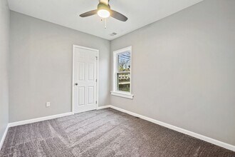 301 Rochelle St in Pittsburgh, PA - Building Photo - Building Photo
