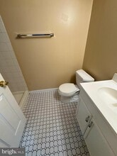 6605 Huntshire Dr in Elkridge, MD - Building Photo - Building Photo