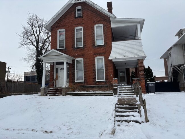 property at 420 Platt St