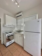 12906 NE 6th Ave in North Miami, FL - Building Photo - Building Photo