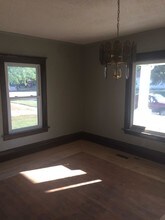 57 Mulberry St in Waterloo, IA - Building Photo - Building Photo