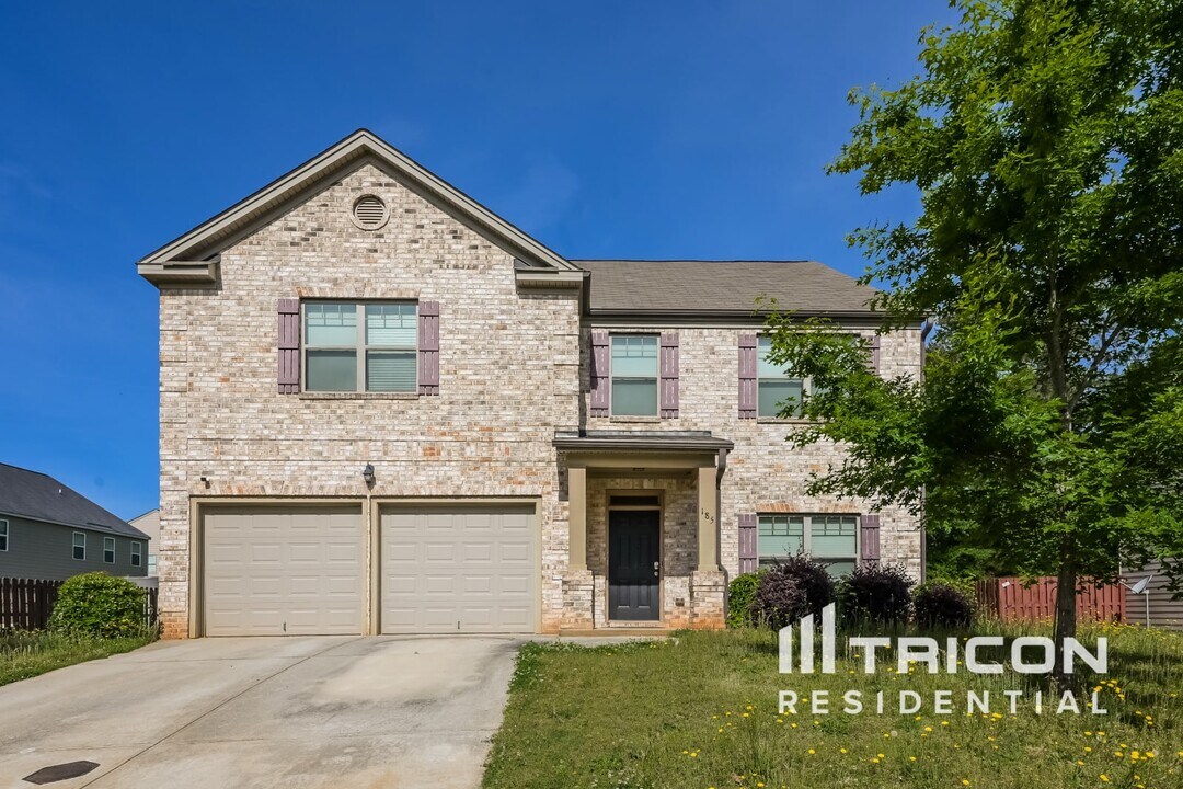185 Mary Jane Ln in Covington, GA - Building Photo