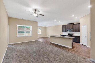 1903 Dahlia Way in Princeton, TX - Building Photo - Building Photo