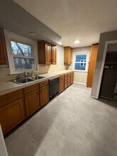 3761 E 144th St in Cleveland, OH - Building Photo - Building Photo