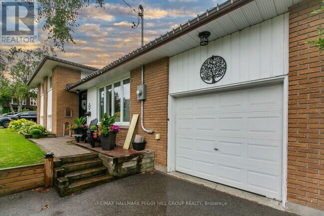 20 Ottaway Ave in Barrie, ON - Building Photo - Building Photo
