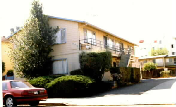 976 Karol Way in San Leandro, CA - Building Photo - Building Photo