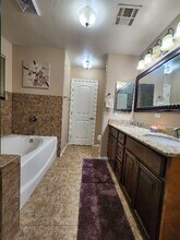 12616 N 39th St in Phoenix, AZ - Building Photo - Building Photo