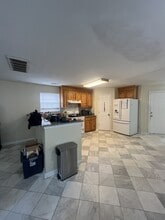 1404 Marsh St in Norfolk, VA - Building Photo - Building Photo