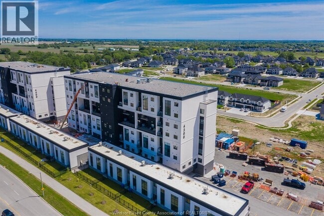 property at 4300 Laurier Pkwy