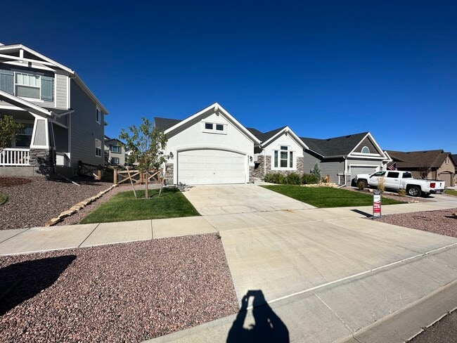 6737 Sedgerock Ln in Colorado Springs, CO - Foto de edificio - Building Photo