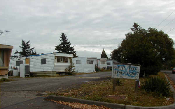 Tip Top Trailer Court in Federal Way, WA - Building Photo