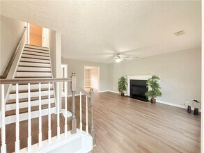 945 Sweet Mill Ln in Lawrenceville, GA - Building Photo - Building Photo